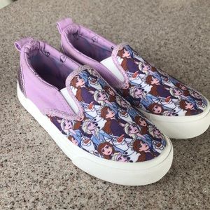 Ground up frozen II slip on shoes toddler girl size 12